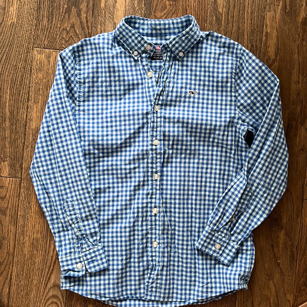 Vineyard vines boy shirt
